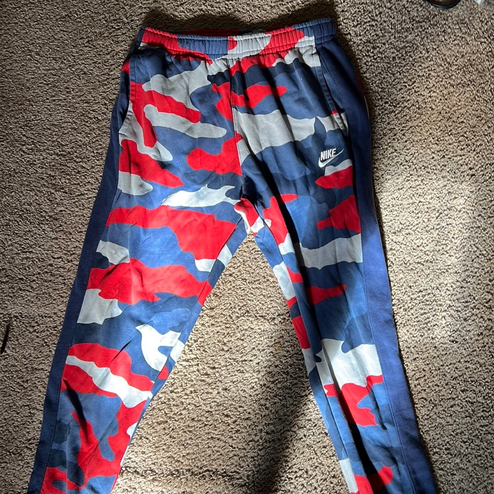 Camo Nike sweatpants